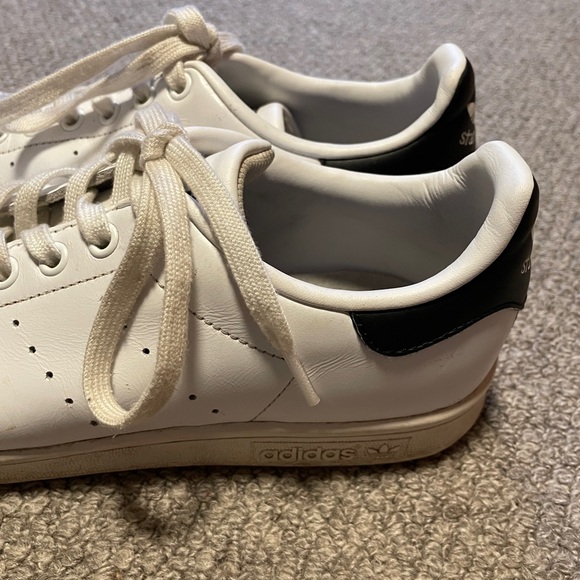 Stan Smith White Adidas Sneakers - Picture 4 of 7